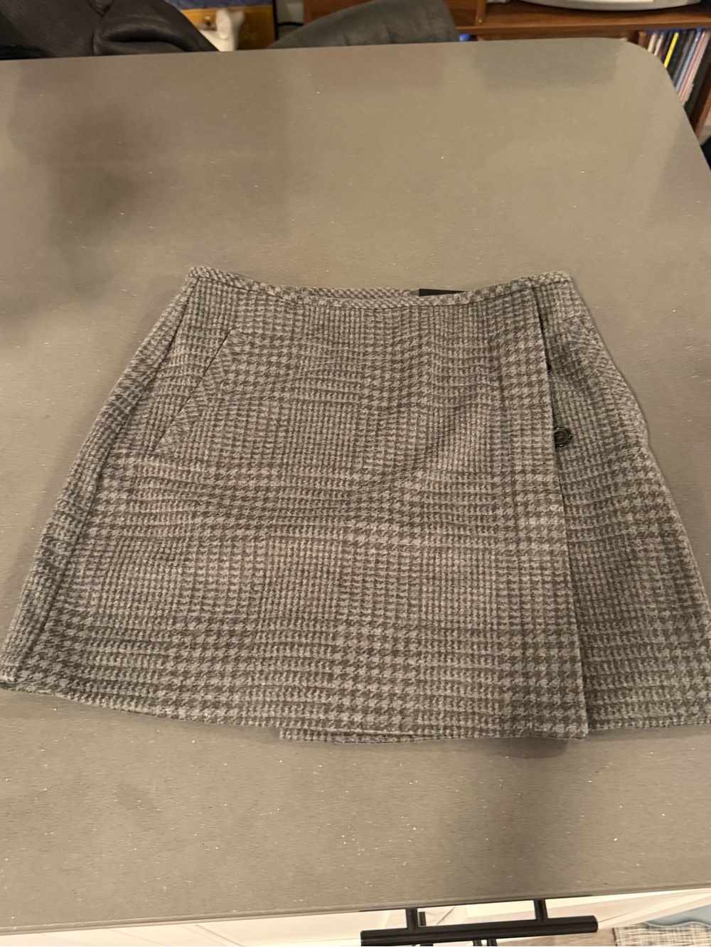NWT Banana Republic Glen Plaid Wrap Mini Skirt Gray Houndstooth Size 0